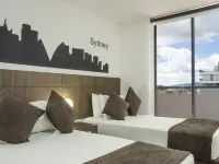 Hotel Apartamentos Regency la Feria Hotels near Central Station