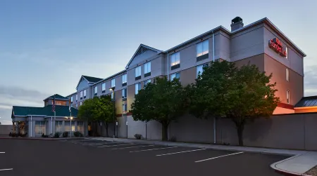 Hilton Garden Inn Albuquerque North Rio Rancho Отели рядом с достопримечательностью «Hyatt Regency Tamaya Resort and Spa»