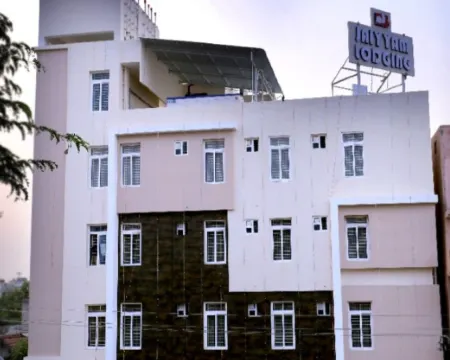 Jayam Hotels in Palani