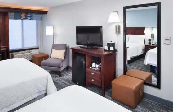 堪薩斯城自由歡朋酒店