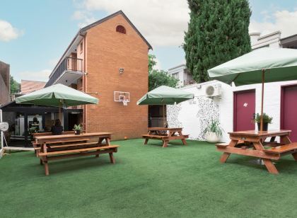 リトル ドリフター サリー ヒルズ