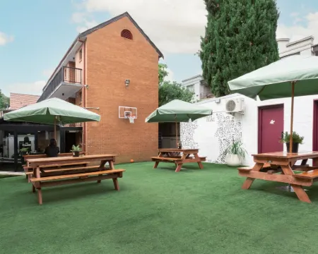 Little Drifter Surry Hills Hotels in Redfern