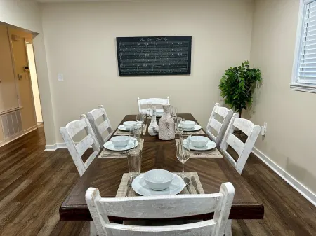 NEW! Beautifully Renovated, 3bd that has it all!