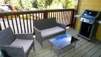 200 Steps to Village & Gondola  / Sleeps 12