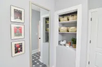 Newly remodeled luxury cottage in Belmont, NC Walk to Kevin Loftin Park - 4-Star