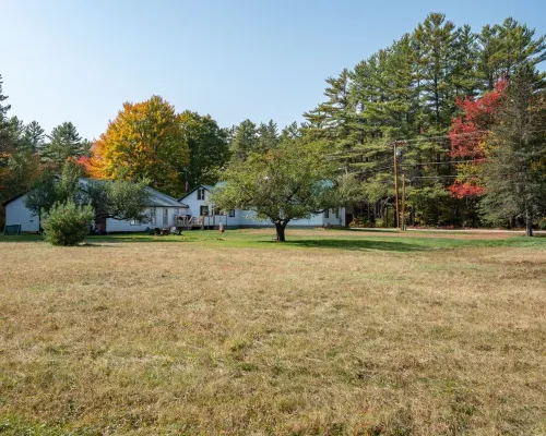 "Spacious Maine Retreat near Sunday River with Hot Tub, Fire Pit & Pet-Friendly! Hotels in Newry