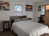 Lakeview Five Bedrooms Cape Cod Near Quantico and Historic Fredericksburg