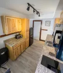 Stay near Mirror Lake, enjoy our cozy 2-bedroom cottage