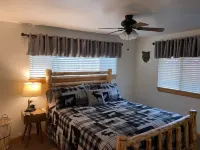 Big Bear Dream Cabin, Jacuzzi, Comfy Beds, Big TVs