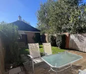 Spacious 3 Bed House in beautiful area of Hampshire Hotel a 