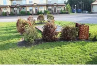 Spacious 5-bedroom, 5-bathroom townhome with WiFi, AC, Priv Hottub, ElecCharging