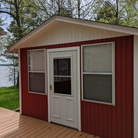 Swan Lake Getaway