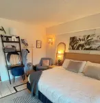 Studio just a one block from a beach Sleeps 1-3