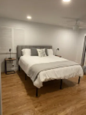 Great Family Vacation House - Minutes From Beach!