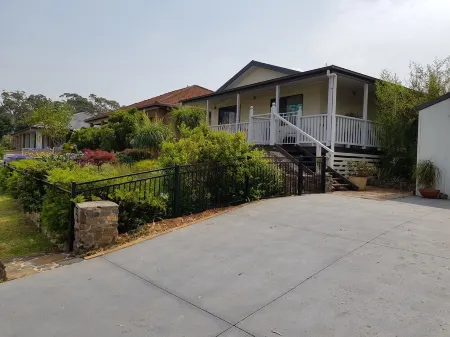 Relax and Enjoy a little bit of Sanctuary in Jervis Bay