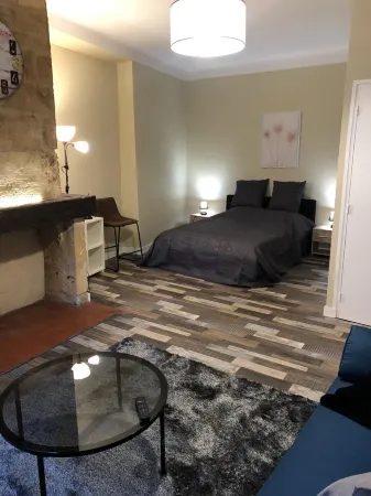 New, renovated apartment in the heart of the historic center