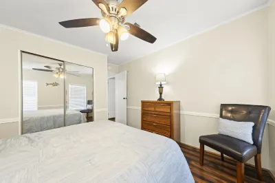 Golf & Beach Getaway Home 2 /2 with Golf Cart