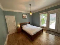 ALL NEW - Clean & Modern! Mountain Garden Oasis!