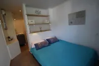 Beach House en Triplex a 5 Minutes de la Plage Hotels in Roses