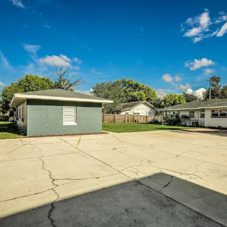 Studio Apartment in Winter Haven, FL