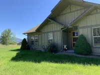 4 bed 5 acre rambler.Centrally located -Glacier Park, Columbia Falls, Whitefish