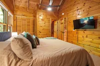 The Maple Bear - Amazing Mountain Views + Hot Tub