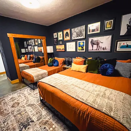 Black Pearl Lodge @ DeGray. Small event venue or fun family getaway! Hotels in Hot Spring County
