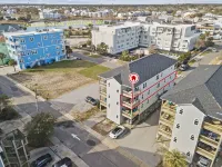 Ocean View Condo,  Steps to Beach & Boardwalk, 3BR/2BA! ★★★★★ - Beach