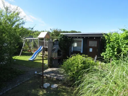 Cozy vacation home in Sassnitz with fireplace for up to 6 people