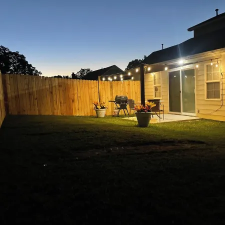 New cute, cozy quiet townhouse