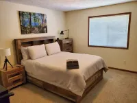 Newly Updated 2 Bedroom Townhome with Fireplace