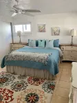 Surf, Stay & Play Del Mar Beach - 200 ft from Beach Hotels near Free Flight