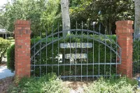 Tropical Heart Villa is Walking Distance to Downtown and a 5 Min Drive to Beach!