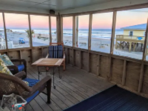 Our Happy Place, As Good As Beach Front, Dog Friendly, 10% Off Military/Teacher
