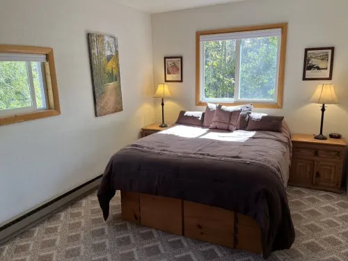 1st Chair Chalet - Monarch/Garfield - Creek Side Mountain Getaway