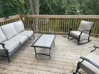 Spacious 4 bedroom home in the village