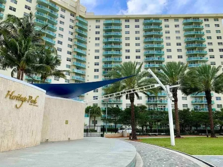 Beach Apartment at Condo-hotel