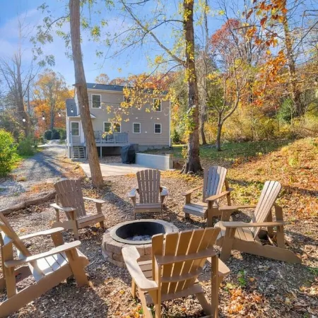 The Cottage @ Afton Mountain- Close to Wineries!