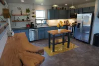 Bozeman Basecamp - Full House - Backyard - Hot Tub