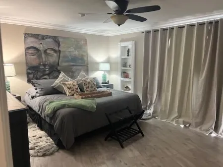 Best Sunsets Now! Holiday Dates Available! Отели рядом с достопримечательностью «Сан Онофр Стейт Бич»