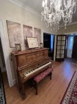 Gatsby charm with modern comforts! Historic home & neighborhood w large backyard