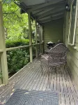 Self contained cottage in 8 acres of amazing gardens adjoining the Ovens River - 3-Sterne