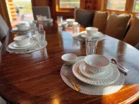 Picturesque Log Home, Family Fun with Scenic Views