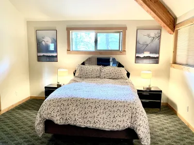 Updated family-friendly home w/new hot tub—great layout!