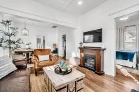 Charming Midtown Cottage, 11 straight blocks to Sherman Ave/Downtown Boat Launch