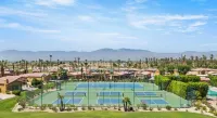 Cozy studio in enjoyable Coachella with AC, fitness room, WiFi, Peacefulness…