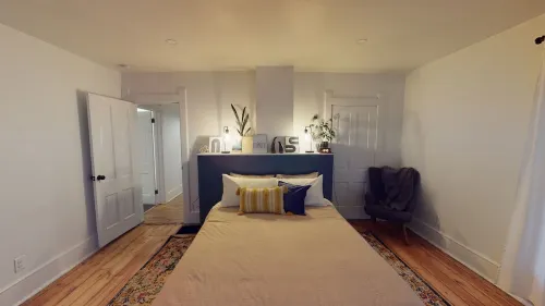 Beautiful Two Story, Downtown Home, One Block from the Square,