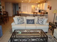 9104 Towers, Fantastic Lake Views! Quiet! Elevators, Indoor/Outdoor Pools. Wifi