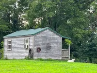 Birdsong cabin