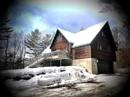 Spacious Adk 5Br Lodge, Sleeps 14, Near Gore, Firepit, Fireplace, Pets